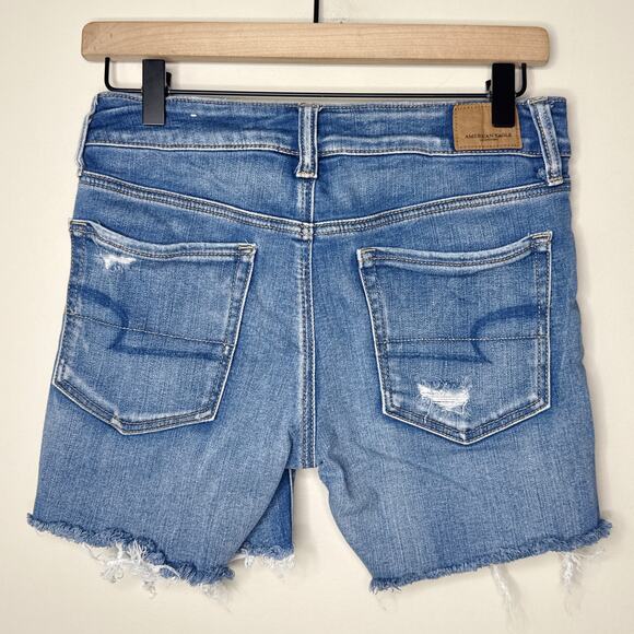 American Eagle Women's 5.5" Distressed‎ Eyelet Pockets Denim Shorts Size 6 - Picture 6 of 9